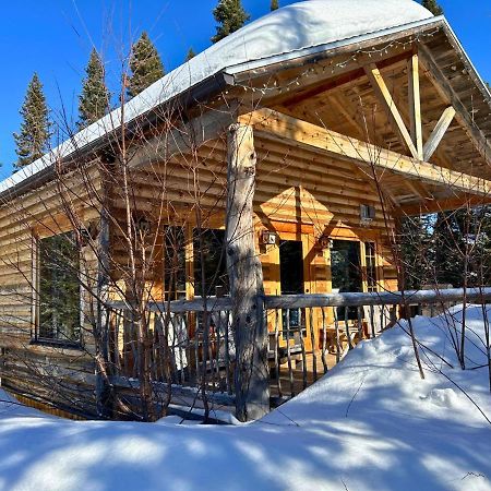 Husky - Chalets De Moh - Jacuzzi La Malbaie Εξωτερικό φωτογραφία