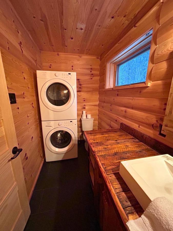 Husky - Chalets De Moh - Jacuzzi La Malbaie Εξωτερικό φωτογραφία
